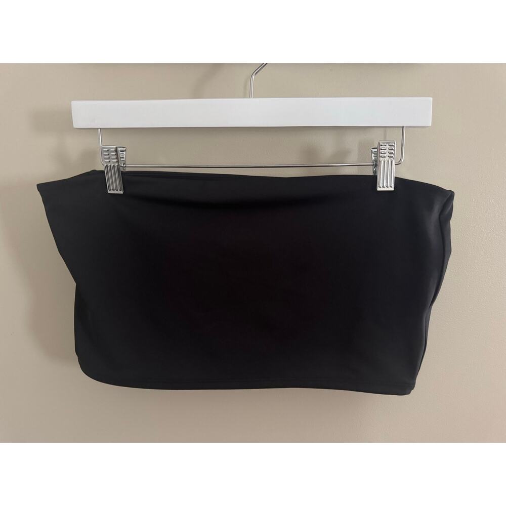 Express Body Contour High Compression Cropped 
Black Tube Top Size Large
